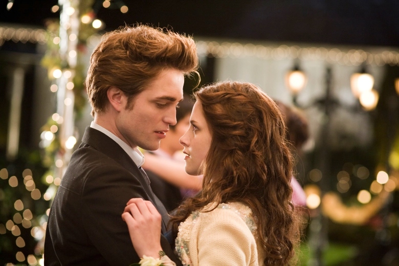 The popular Hollywood movie 'Twilight' will soon be telecast as a TV series