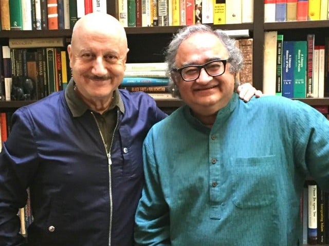Controversial writer Tariq Fateh passed away after a long illness (Photo; Instagram)