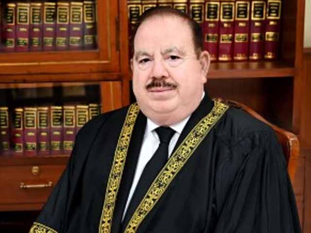 Justice Sardar Tariq Masood does not have a Twitter account, spokesperson Supreme Court