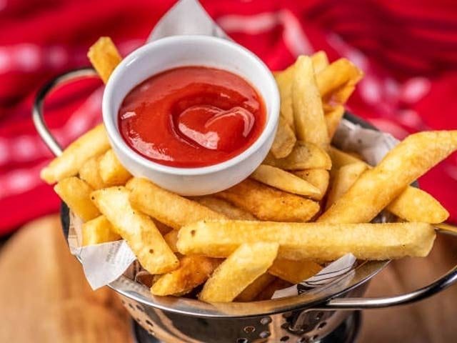 A link between French fries and depression revealed Indiscriminate consumption of french fries can increase depression and anxiety. Photo: File