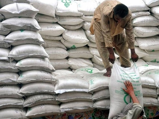 Govt Badnet, worst flour crisis is coming in Karachi, flour mills owners If our demands are not accepted, we will announce the next action plan on May 2, demand of flour mills owners. Photo: File