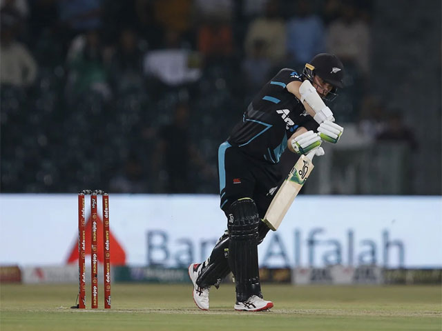 3rd T20: New Zealand set a target of 164 runs to win against Pakistan