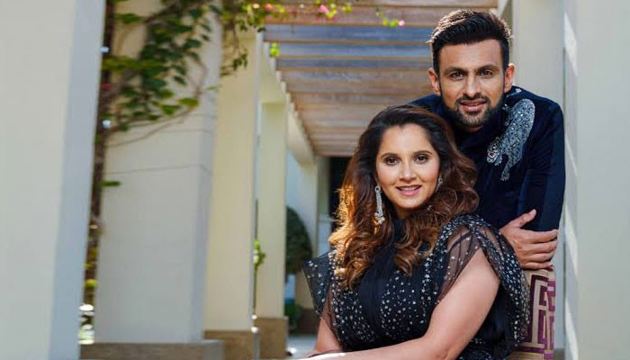 A fan who was tired of seeing Shoaib Malik and Sania Mirza separately made a special demand