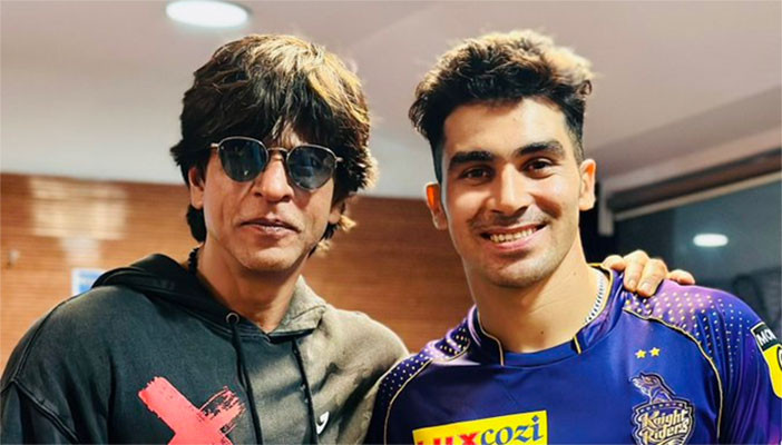 Afghan player Rehmanullah Gulbaz meeting with Shah Rukh Khan