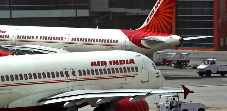 Air India's decision to recruit hundreds of pilots for new planes