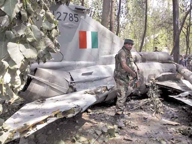 Air accidents have become common in the Indian Army, 152 pilots have died in 30 years