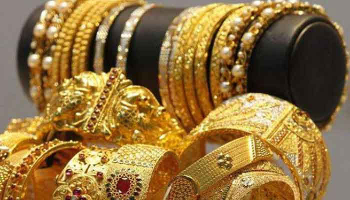 Big increase in gold price by Rs 1350 per tola