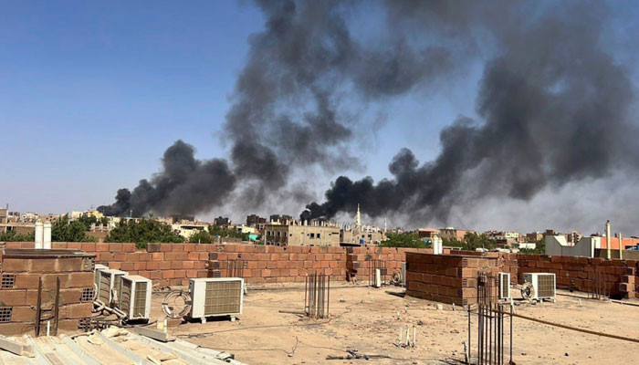 Clashes continue between the army and paramilitary forces in Sudan