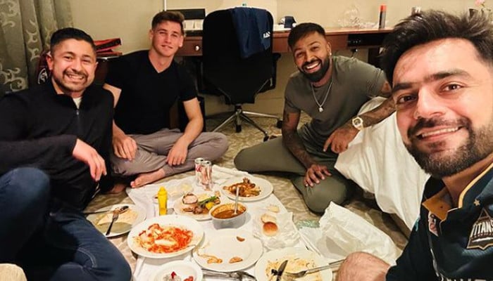 Hardik Pandya's Sehri with Rashid Khan