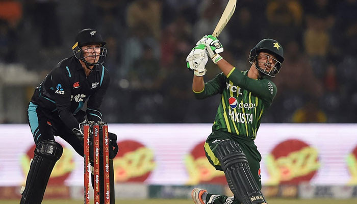 It was difficult to play the new ball, Saim Ayub