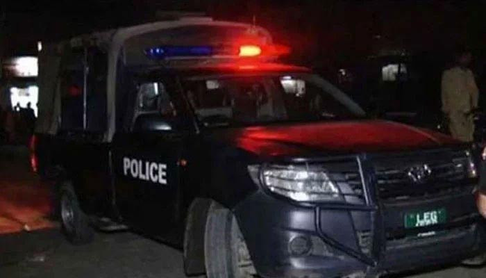 Karachi, 2 bandits arrested in police action