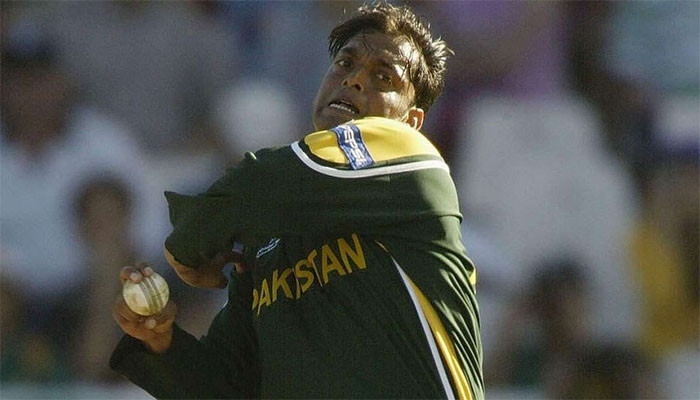 Shoaib Akhtar's devastating bowling video against the Kiwi team 21 years ago