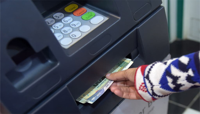 Some ATMs are slow on Eid, some are empty of money