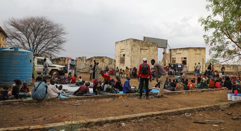 Sudan latest: Tens of thousands on the move; spectre of ethnic clashes, hunger draws closer