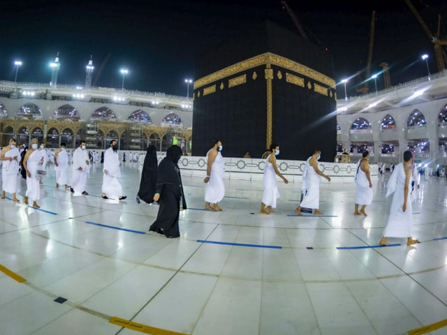 What is the secret of the cooling of the floor of Kaaba and Masjid Nabawi?