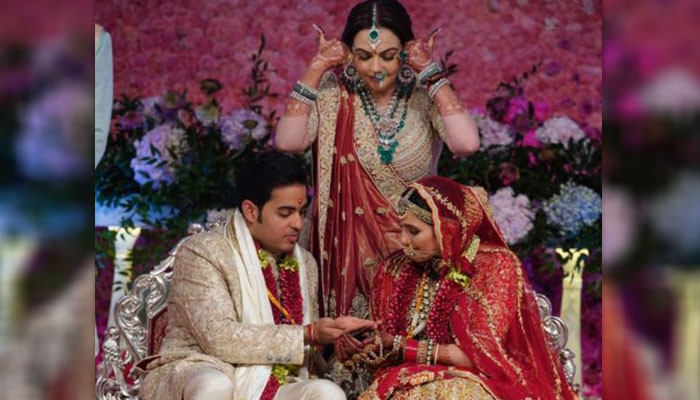 What was the most expensive gift Nita Ambani gave to her daughter-in-law on her wedding?