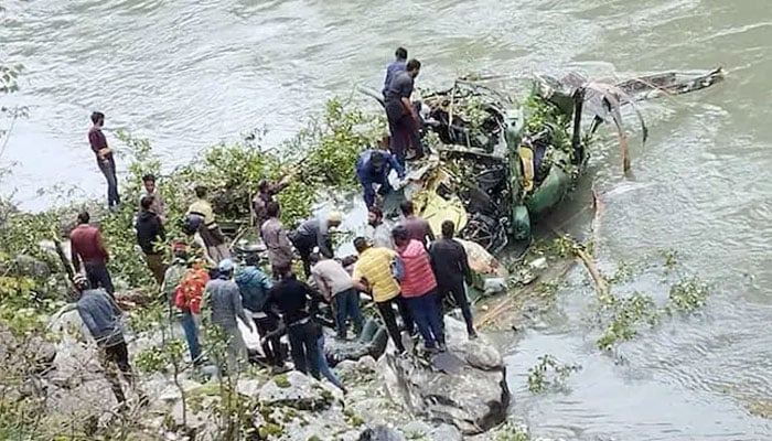 Indian army helicopter crashed in Kishtwar district of Occupied Kashmir Photo courtesy of Indian Media