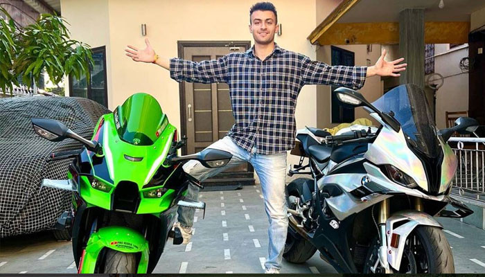 A famous Indian YouTuber died in a motorcycle accident