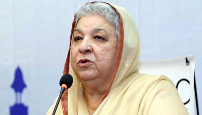 Decision to keep Yasmin Rashid in Services Hospital tonight File photo