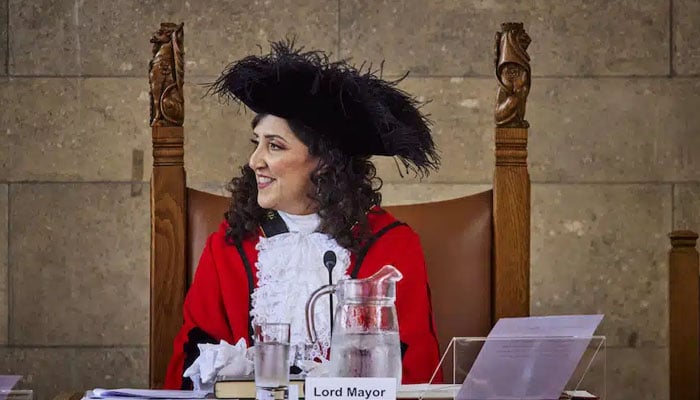Yasmin Dar, first Pakistani Muslim woman elected Lord Mayor of Manchester Courtesy: International Media