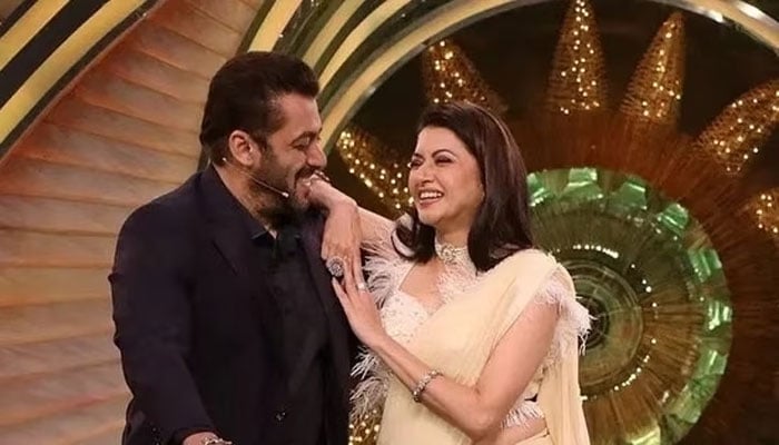 Salman was accused of having an affair the day after the birth of his son, Bhagyashree Salman was accused of having an affair the day after the birth of his son, Bhagyashree