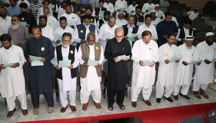 Karachi, unique oath-taking ceremony of elected local body representatives Karachi, unique oath-taking ceremony of elected local body representatives