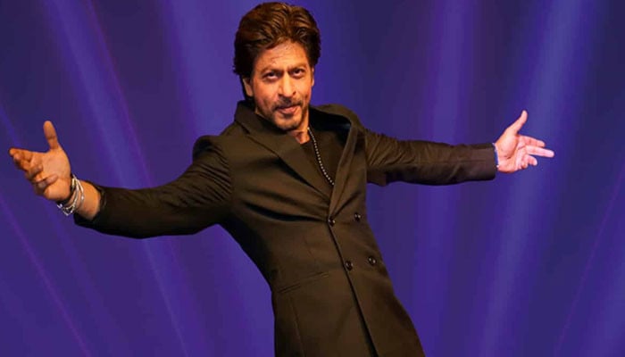 Shah Rukh Khan fulfilled the last wish of a cancer-stricken fan