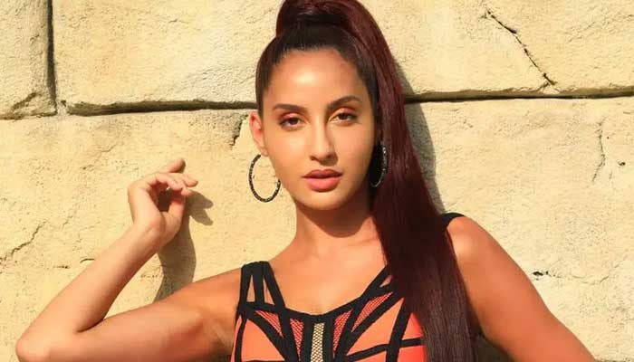I don't pay attention to trolls, Nora Fatihi I don't pay attention to trolls, Nora Fatihi