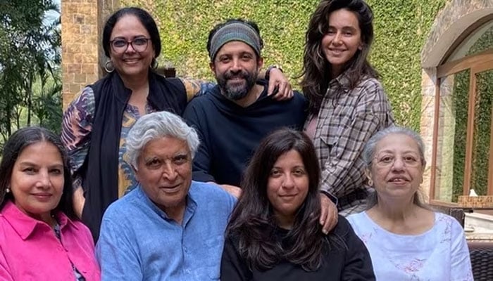 Farhan and Zoya owe their mother Honey Irani, Shabana Azmi, a very close bond Farhan and Zoya owe their mother Honey Irani, Shabana Azmi, a very close bond