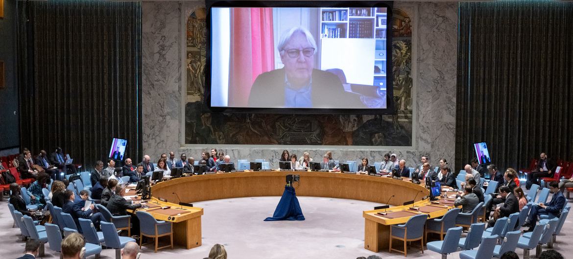 Martin Griffiths (on screen), Under-Secretary-General for Humanitarian Affairs and Emergency Relief Coordinator, briefs the Security Council meeting on maintenance of peace and security of Ukraine. Martin Griffiths (on screen), Under-Secretary-General for Humanitarian Affairs and Emergency Relief Coordinator, briefs the Security Council meeting on maintenance of peace and security of Ukraine.