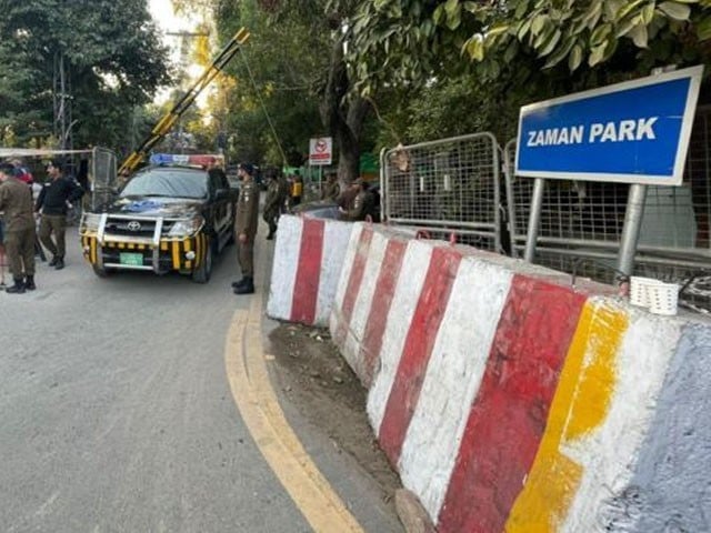 14 terrorists who tried to escape from Zaman Park were arrested Out of the arrested terrorists, 4 are involved in the attack on Askari Tower and 2 are involved in the Corps Commander House attack.