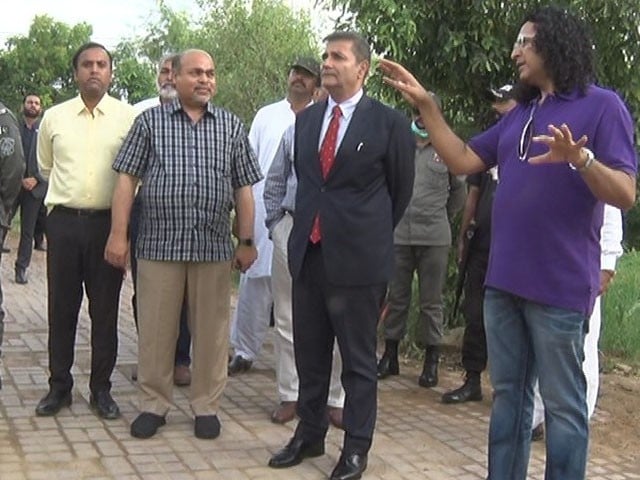 —Photo: Express News