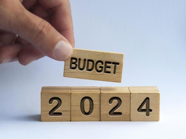 Budget of 14600 billion, deficit of 7800 billion, 20% increase in salaries is proposed. The primary budget is projected to be marginally positive, subject to approval by the federal cabinet for a proposed salary hike. Photo: File