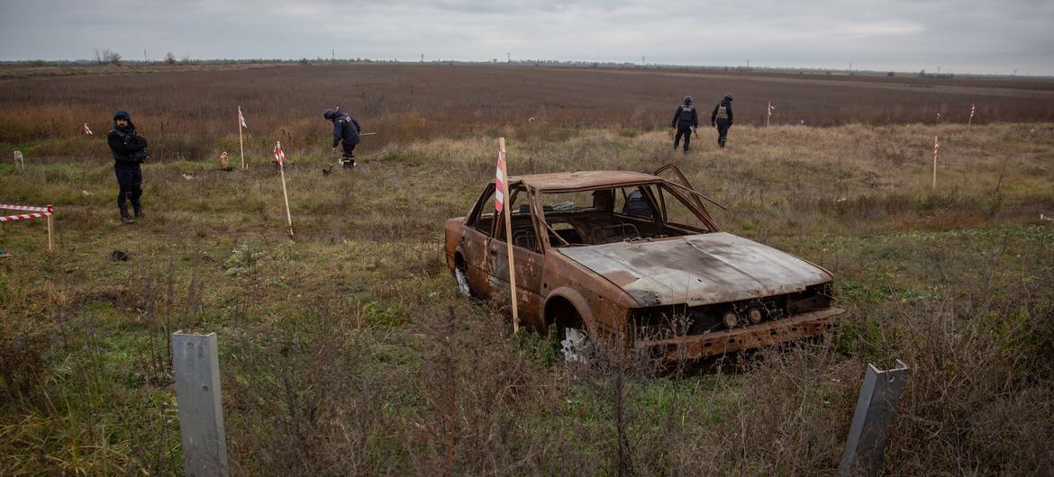 Deminers try to clear a previously occupied area near the front line between Mykolaiv and Kherson, in Ukraine. Deminers try to clear a previously occupied area near the front line between Mykolaiv and Kherson, in Ukraine.