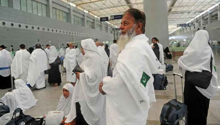 9 thousand Hajj pilgrims were transported from Lahore to Saudi Arabia