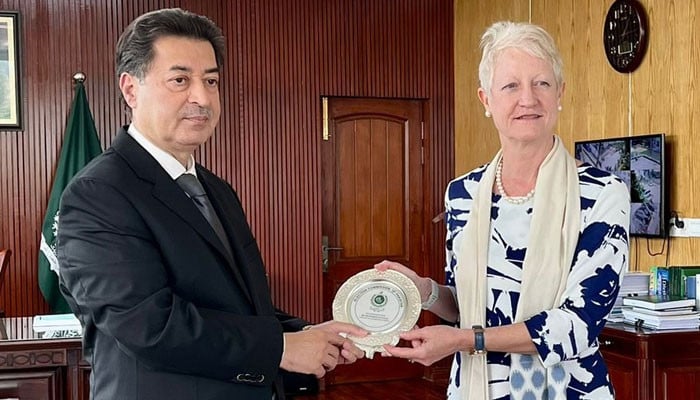 Ambassador of European Union Dr. Reena Kavinka met Chief Election Commissioner Sikandar Sultan