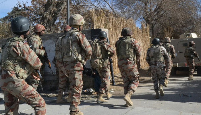 Attack on FC camp in North Balochistan, 2 soldiers martyred, 2 terrorists killed