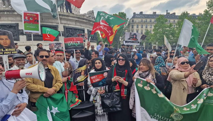 Demonstration under the auspices of PTI in France