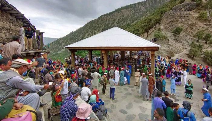 Disclosure of Rs 500 per person tax collection from tourists in Kailash valley