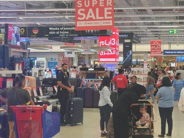 Eid Al-Adha Super Sale in Dubai, Shoppers Get Up to 90% Off on Items