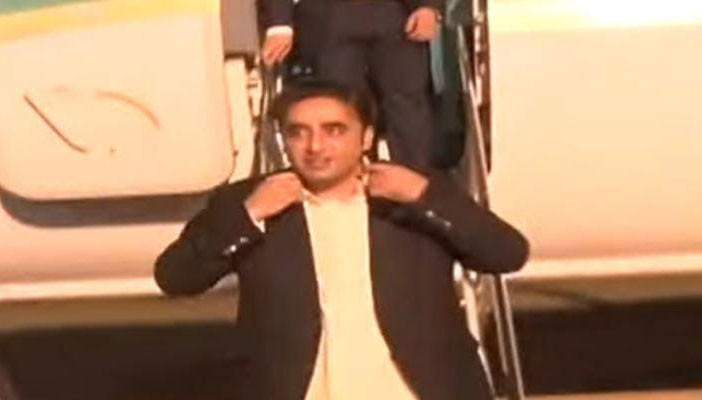 Foreign Minister Bilawal Bhutto returned home after visiting India