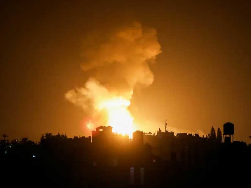 Israeli planes bombed Gaza and Rafah, killing 10 Palestinians