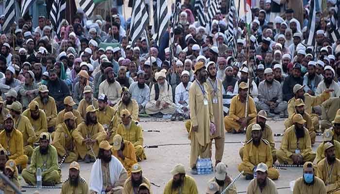 PDM dharna, JUI convoy leaves Balochistan for Islamabad