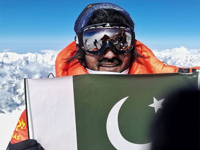 Pakistani mountaineer Asad Memon has climbed Mount Everest