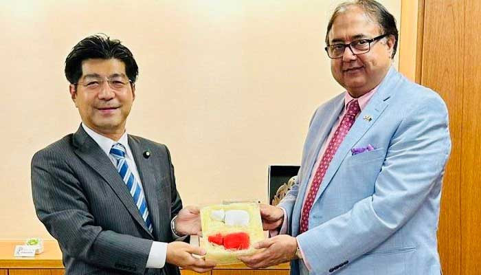 Parliamentary Deputy Minister of Japan met with Ambassador of Pakistan Raza Bashir Tarar