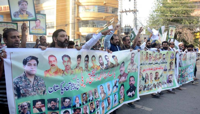 Rallies in favor of Pakistan Army in different cities of the country