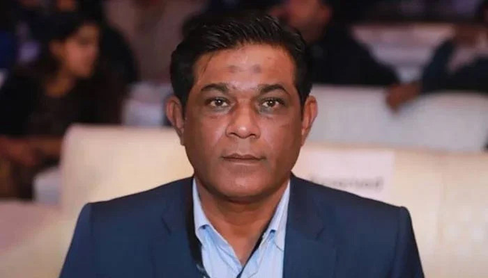 Rashid Latif's interesting comment praising Pakistan