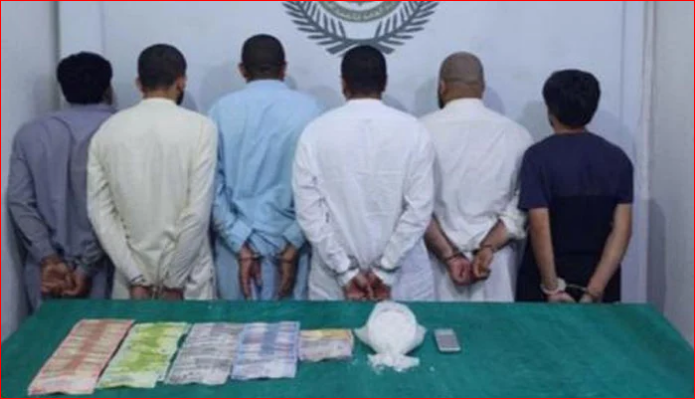 Saudi Arabia: 6 Pakistanis arrested for selling drugs