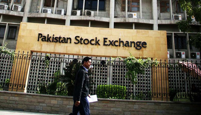 The PSX 100 index rose by 375 points