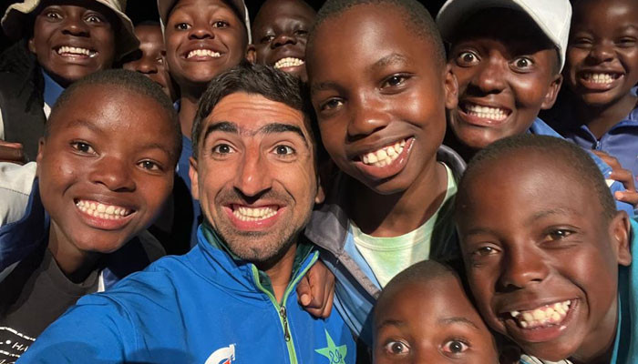 The video of Shahnawaz Durman singing a song with children in Zimbabwe went viral